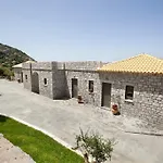 佩特拉西娅公寓 公寓 卡拉马塔