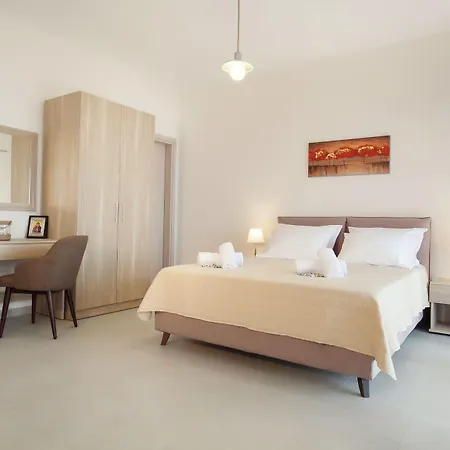 Petra Thea Lejlighed