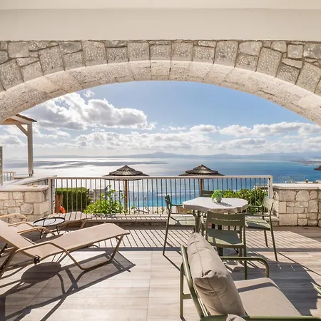 Apartment Petra Thea Kalamata