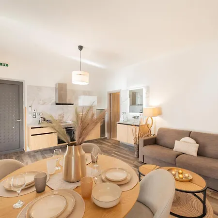 Petra Thea Apartment