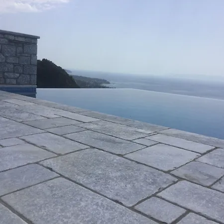 Petra Thea Apartment