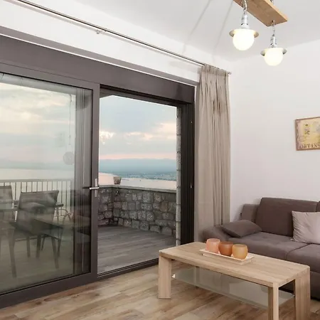 Petra Thea Apartment