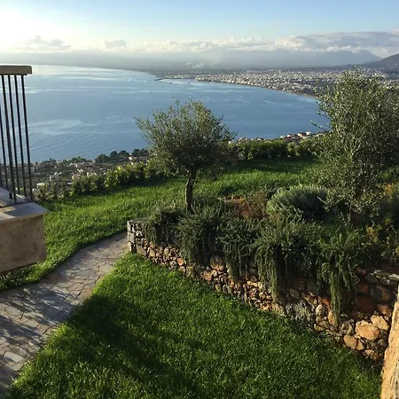 Petra Thea Apartment Kalamata